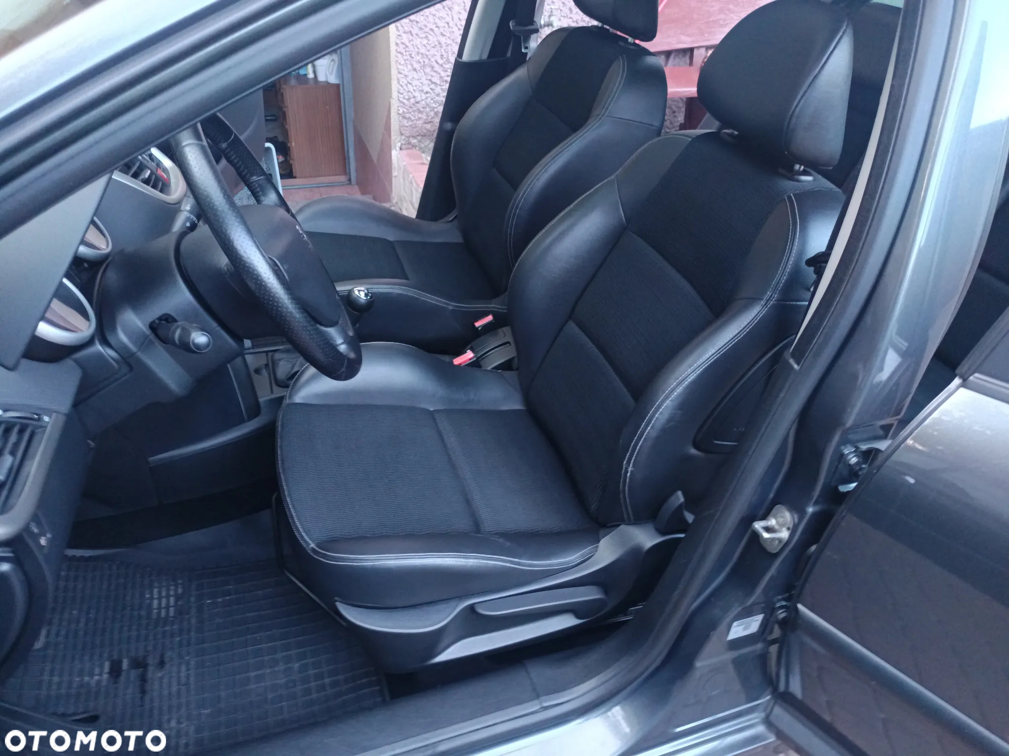 Peugeot 207 SW 75 Filou - 5