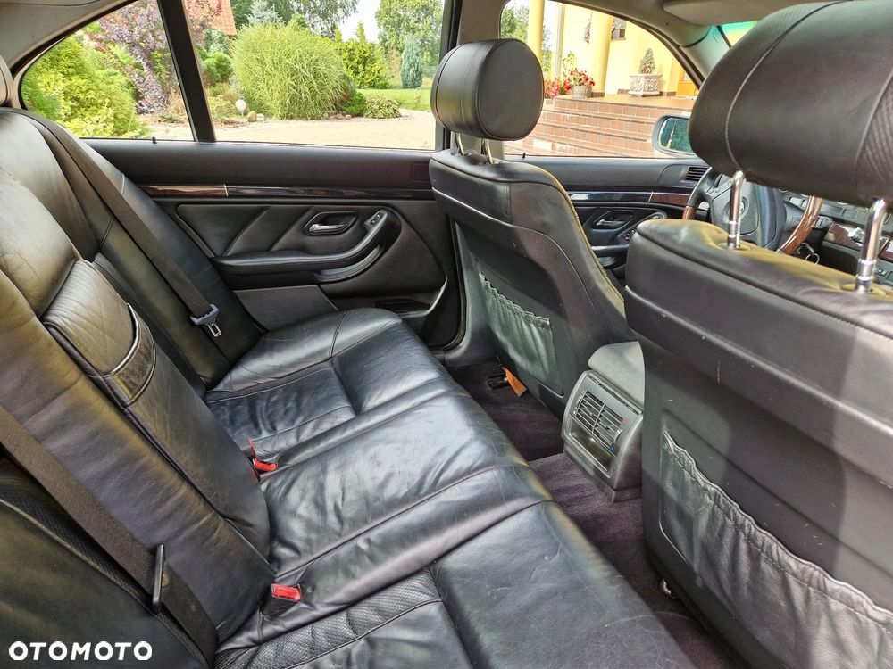 BMW Seria 5 - 13