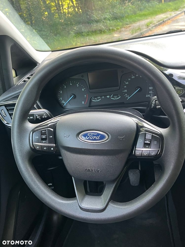 Ford Fiesta 1.1 S&S TREND - 10