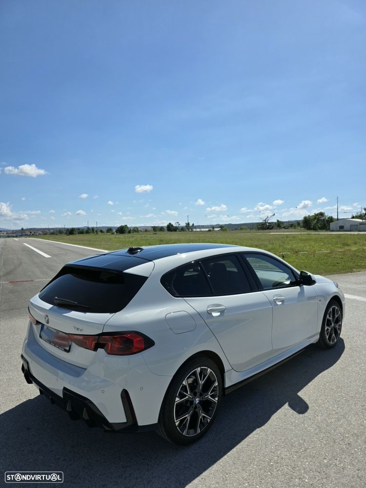 BMW 118 d Pack Desportivo M - 5