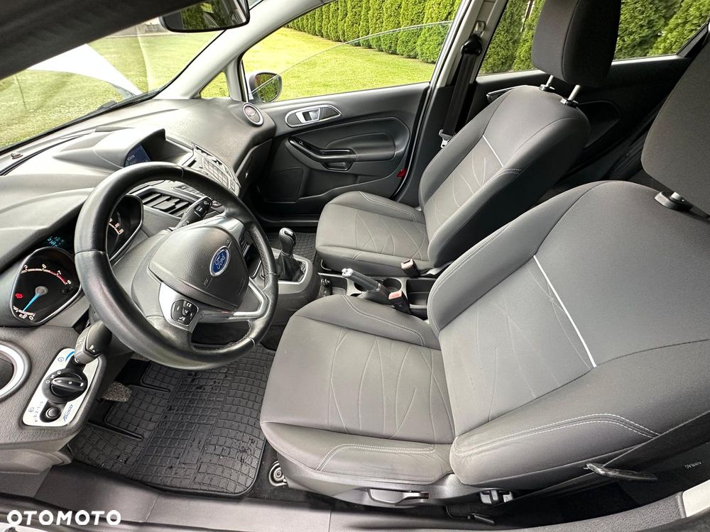 Ford Fiesta - 11