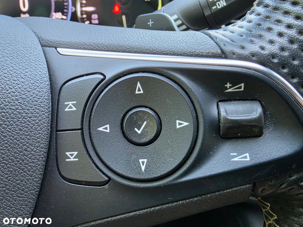 Opel Insignia 2.0 CDTI automatik Business Innovation - 15