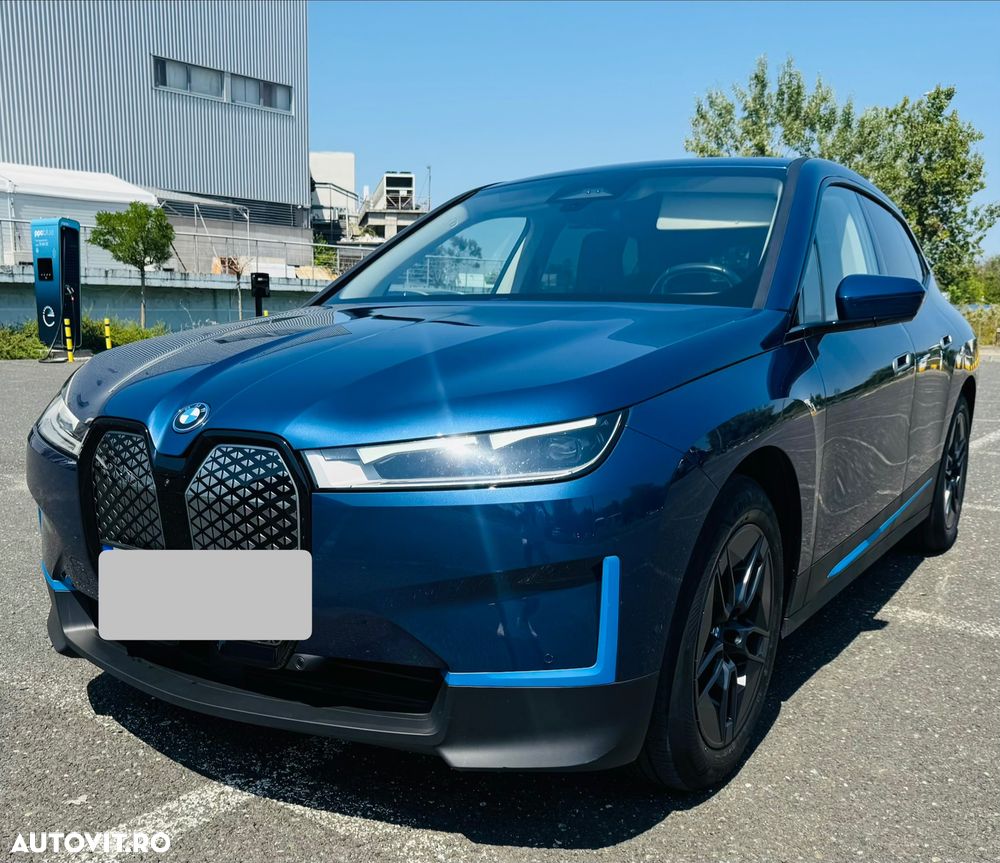 BMW Ix