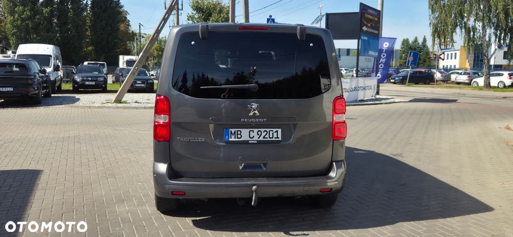 Peugeot Traveller 2.0 BlueHDi Standard Business Vip - 11