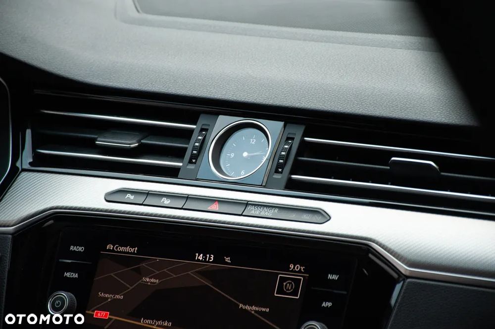 Volkswagen Passat 2.0 TDI SCR 4Motion DDG Highline - 18