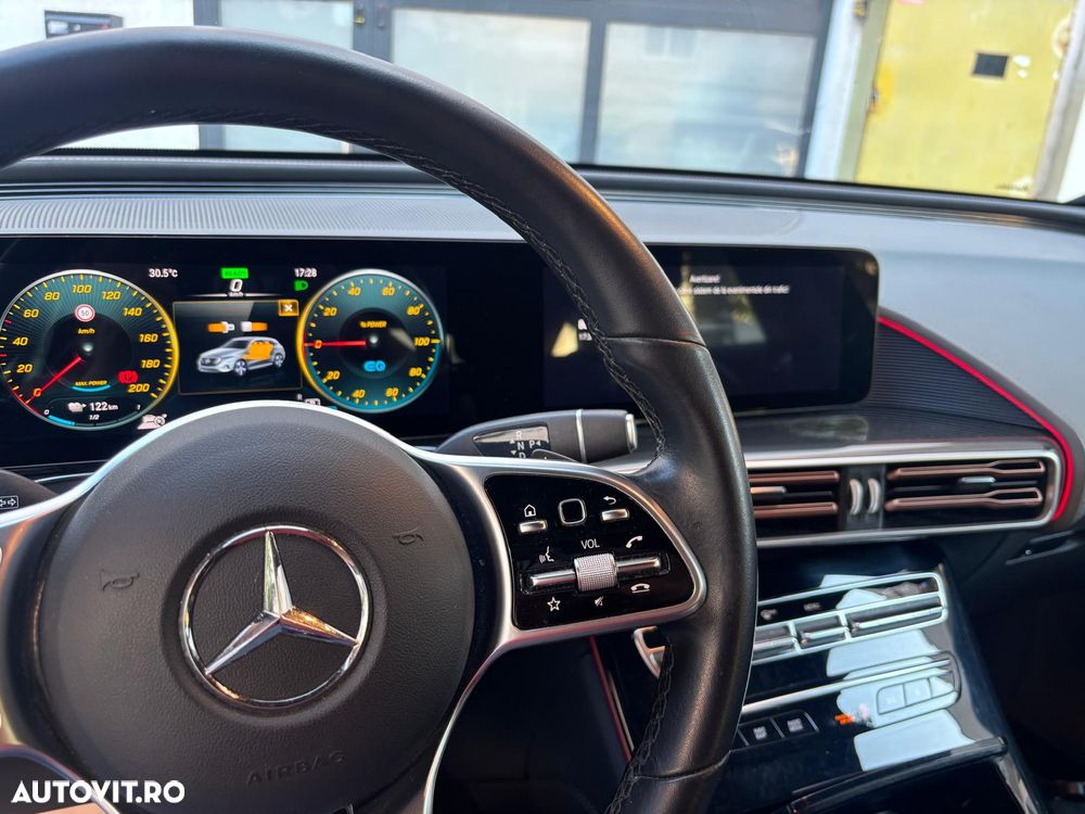 Mercedes-Benz EQC 400 4MATIC - 7