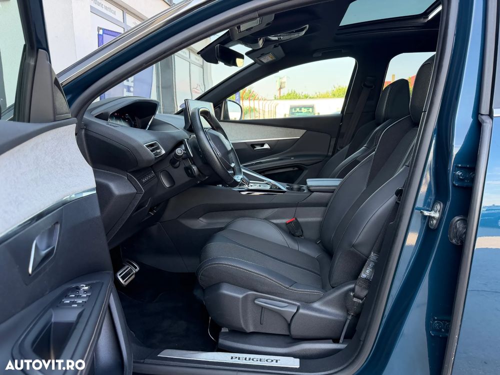 Peugeot 3008 PHEV 300 EAT8 4X4 GT - 17