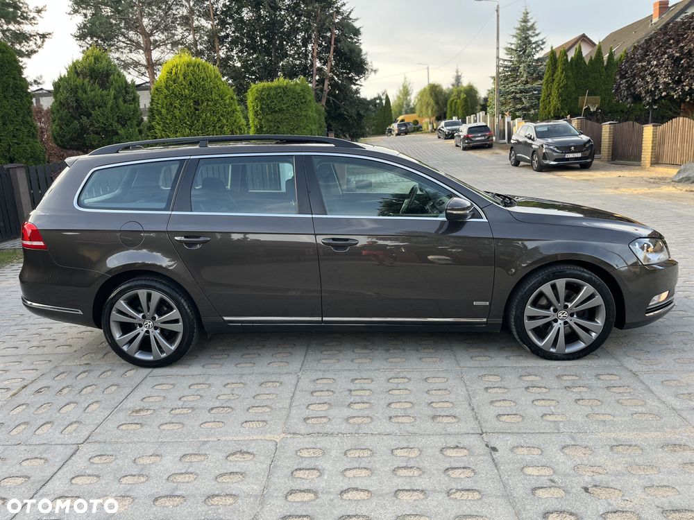 Volkswagen Passat 2.0 TDI DSG BlueMotion Technology Highline - 27