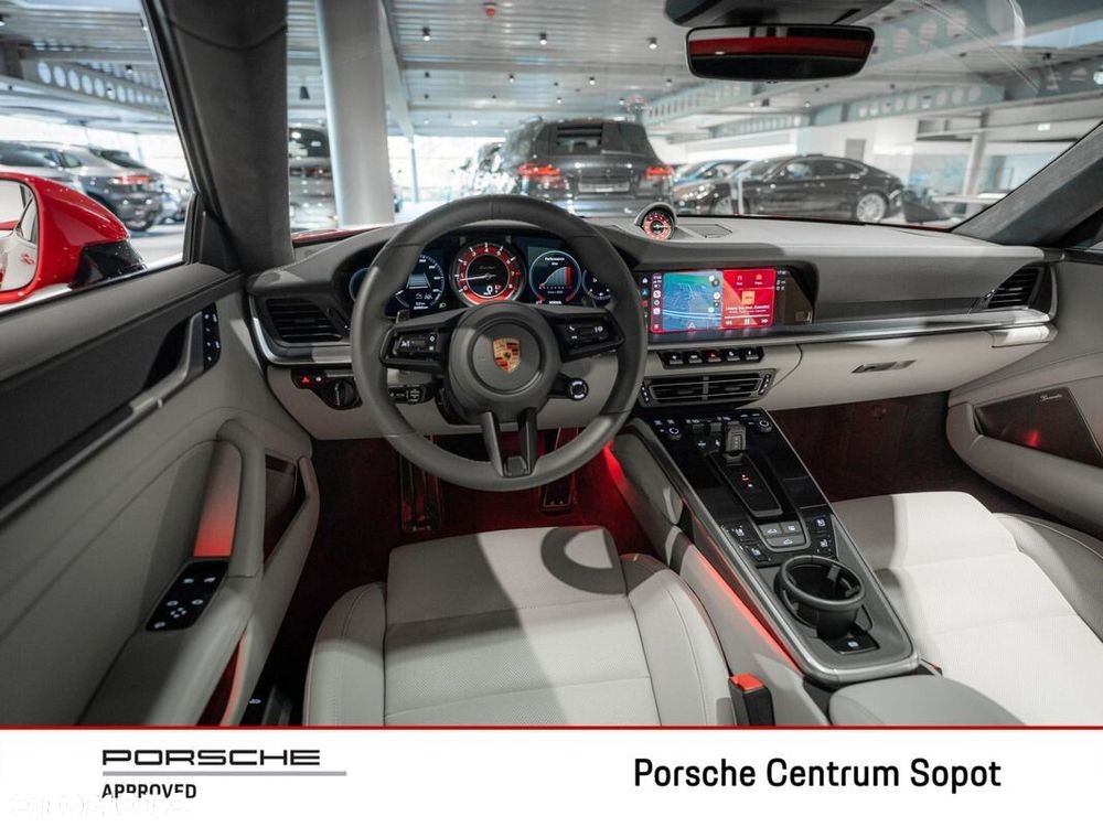 Porsche 911 Turbo - 17