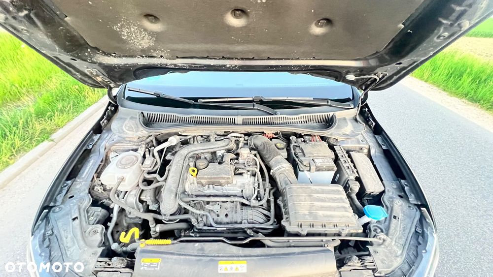 Volkswagen Polo 1.0 TSI OPF R-Line - 9