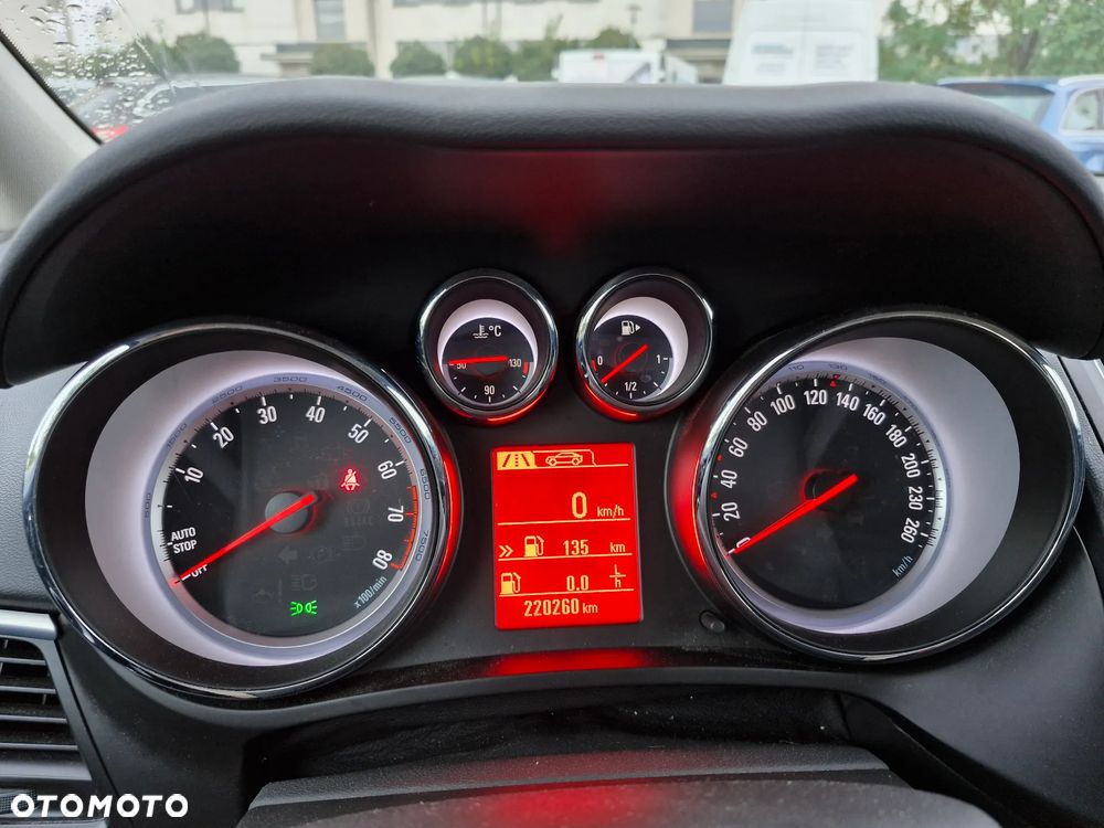 Opel Zafira - 8