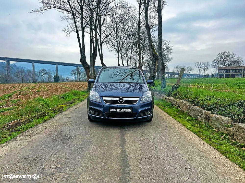 Opel Zafira 1.9 CDTi Enjoy - 12