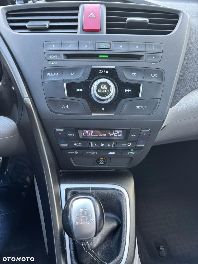 Honda Civic 1.8 Comfort - 12