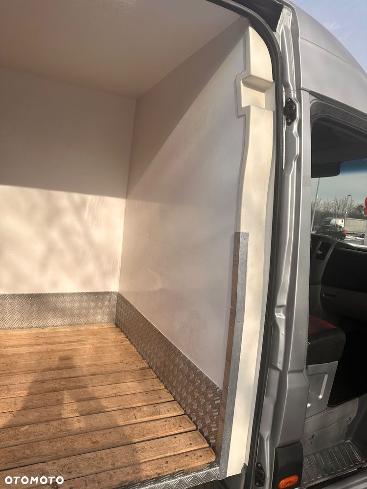 Mercedes-Benz Sprinter 906.235 - 11