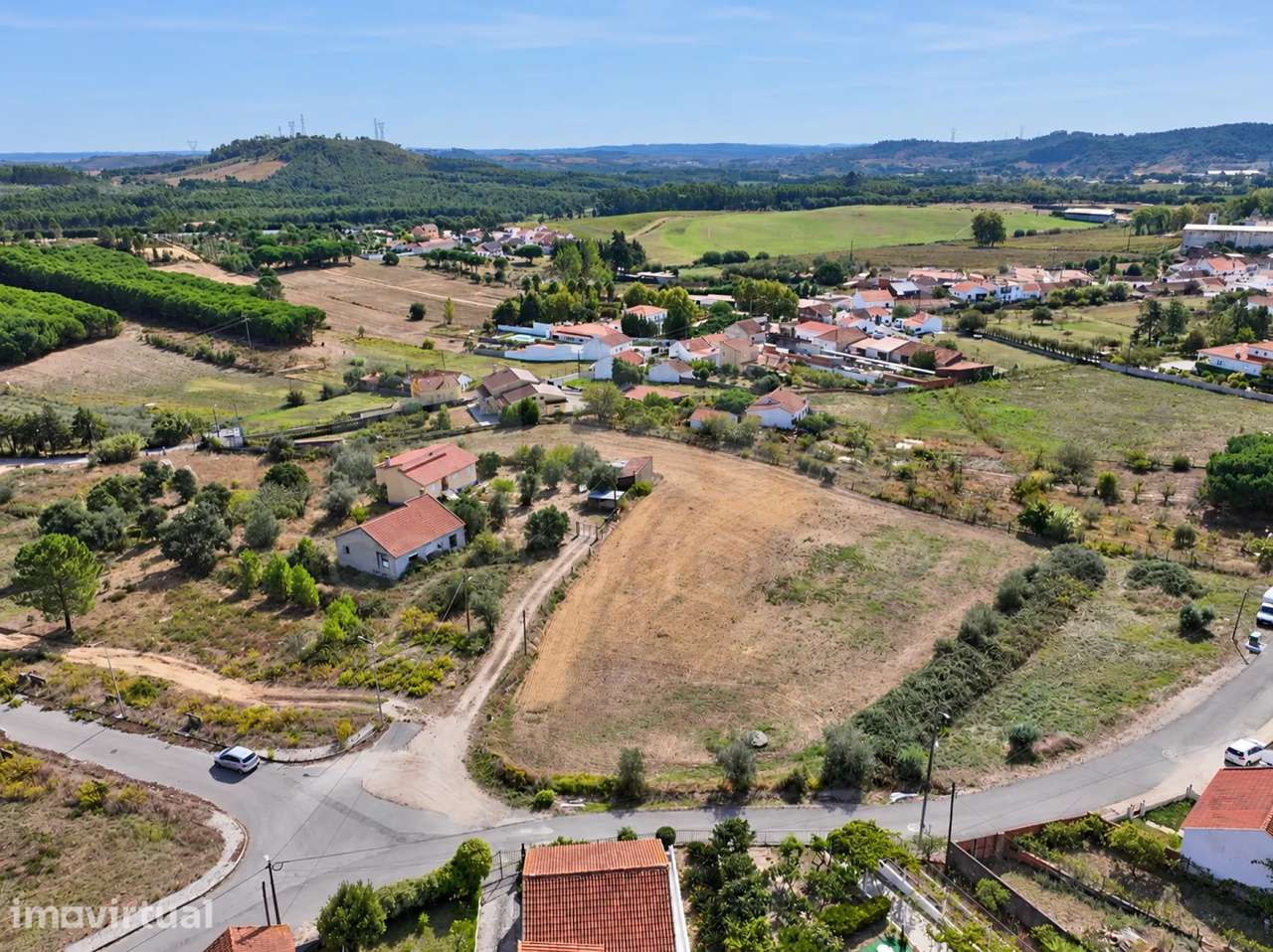 Terrano de 7.024 m2 com Potencial de Loteamento | Alcoentre - Grande imagem: 5/17