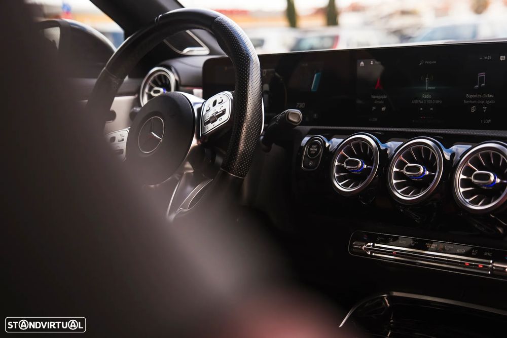 Mercedes-Benz CLA 45 AMG S 4Matic+ Speedshift 8G-DCT Line Premium - 26