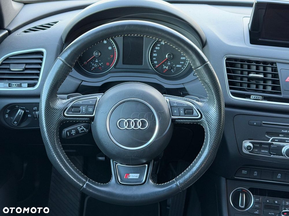 Audi Q3 1.4 TFSI Edycja Specjalna S tronic - 21