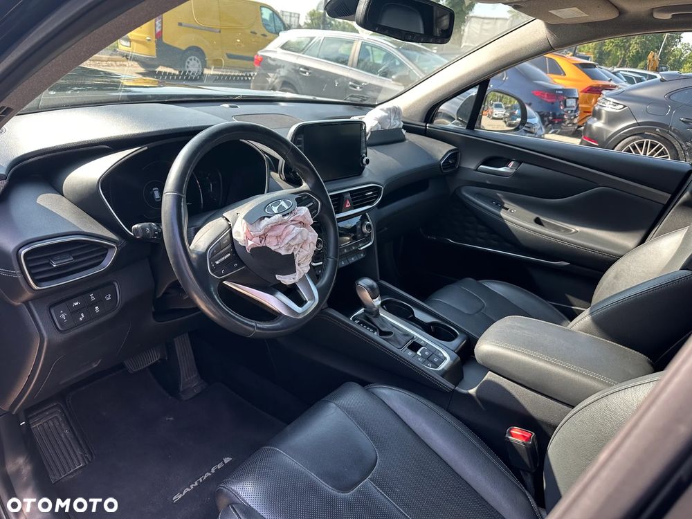 Hyundai Santa Fe - 10