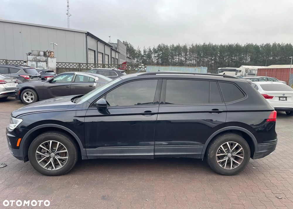 Volkswagen Tiguan Allspace - 8
