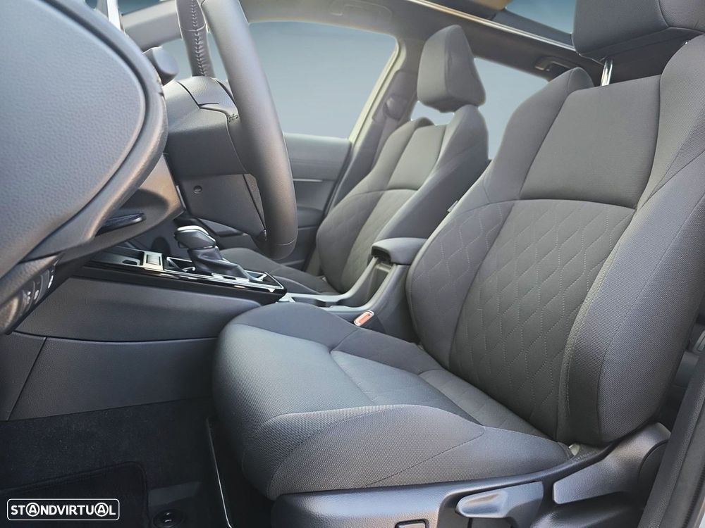 Toyota Corolla Cross 1.8 Hybrid Luxury - 19