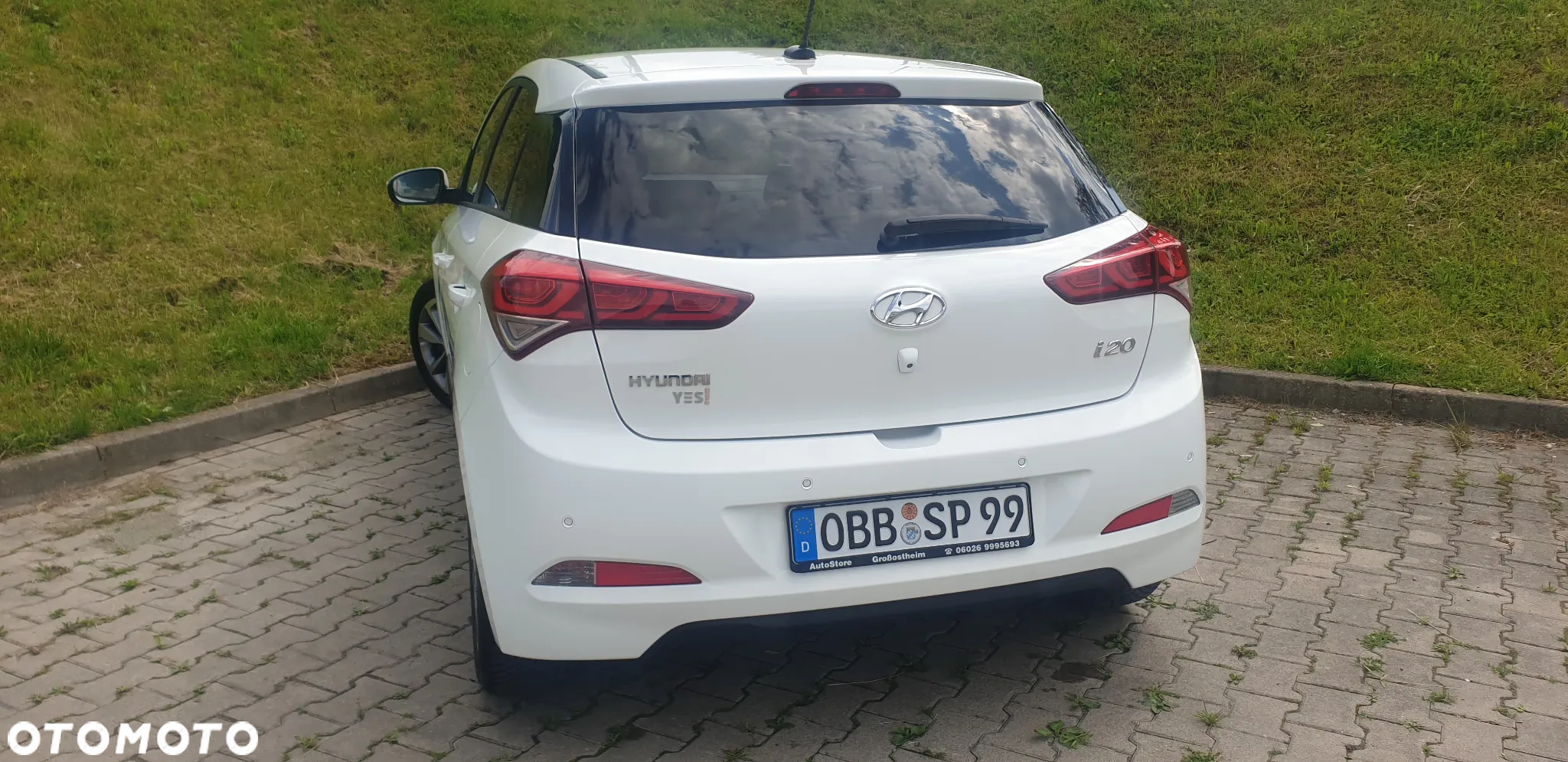 Hyundai i20 1.4 YES Gold - 10