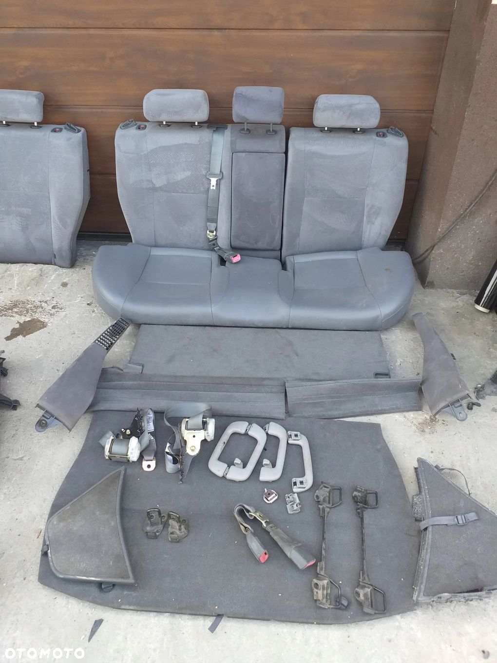 Toyota Prius II przekładka van vana kanapa tył pas - 1