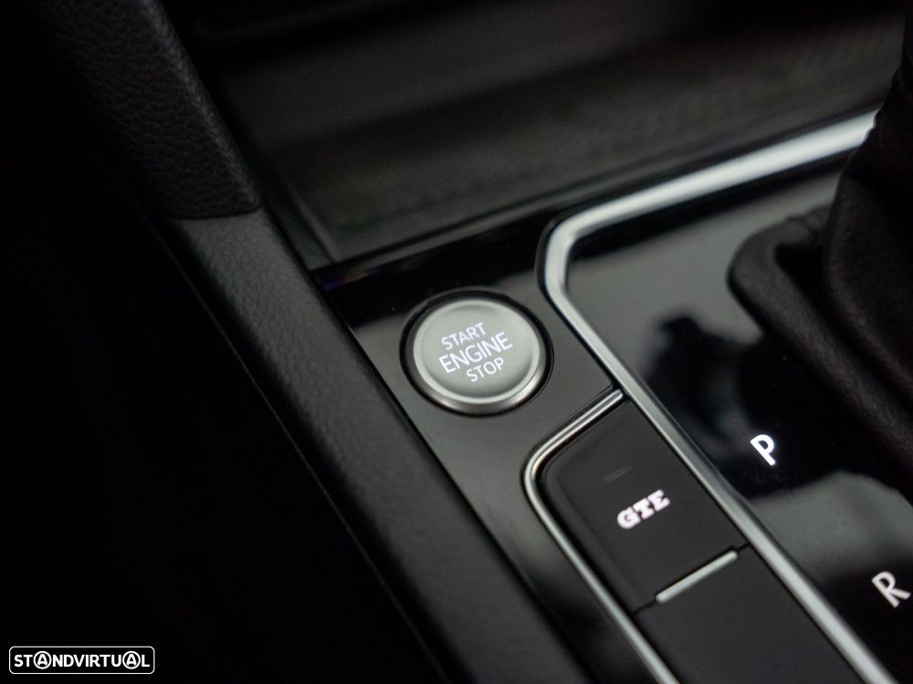 VW Passat Variant 1.4 TSI GTE Plug-in - 26