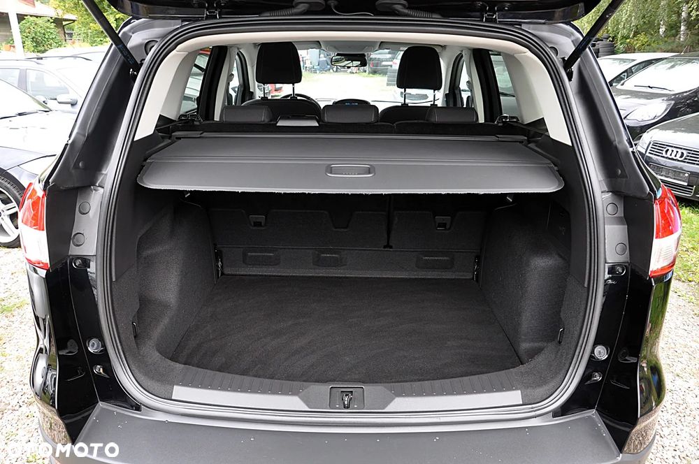 Ford Kuga - 30
