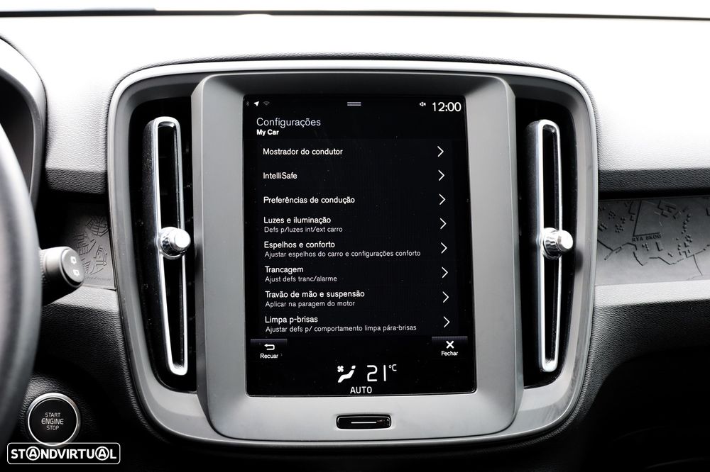 Volvo XC 40 1.5 T2 Momentum Core - 29