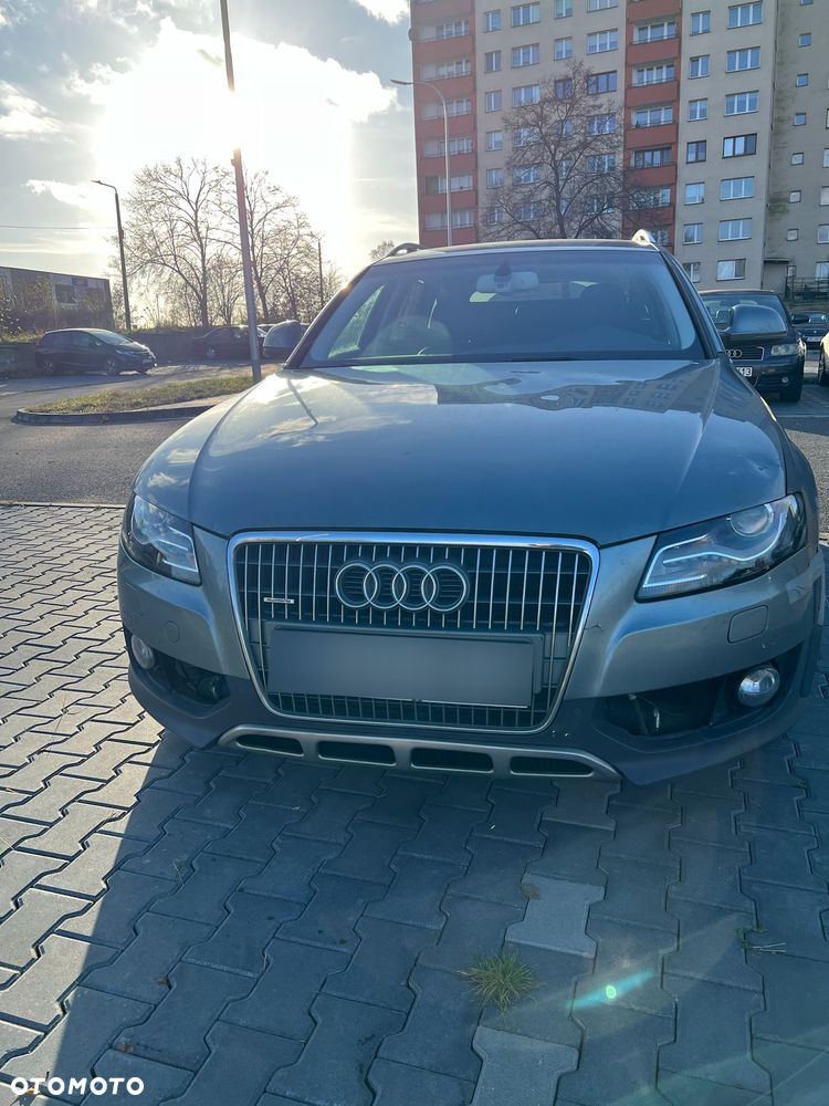 Audi A4 Allroad - 1