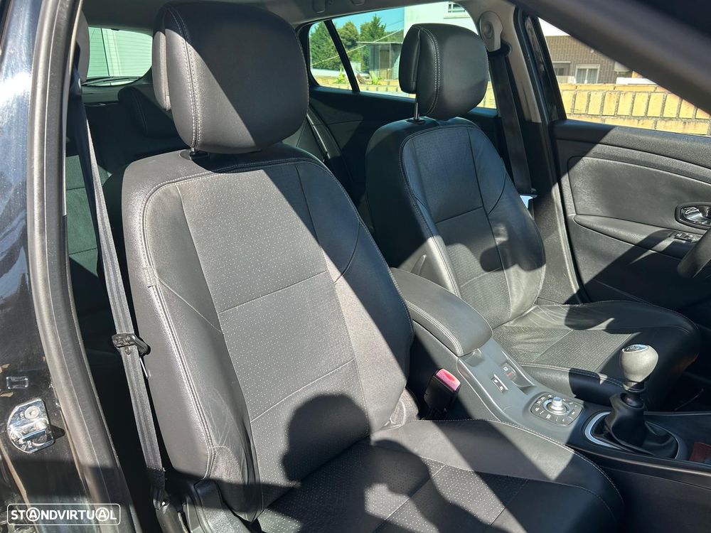 Renault Mégane Sport Tourer 1.4 TCE Dynamique S - 16