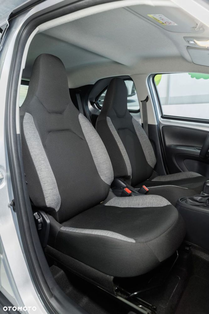 Toyota Aygo X - 16