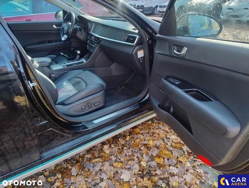 Kia Optima - 31