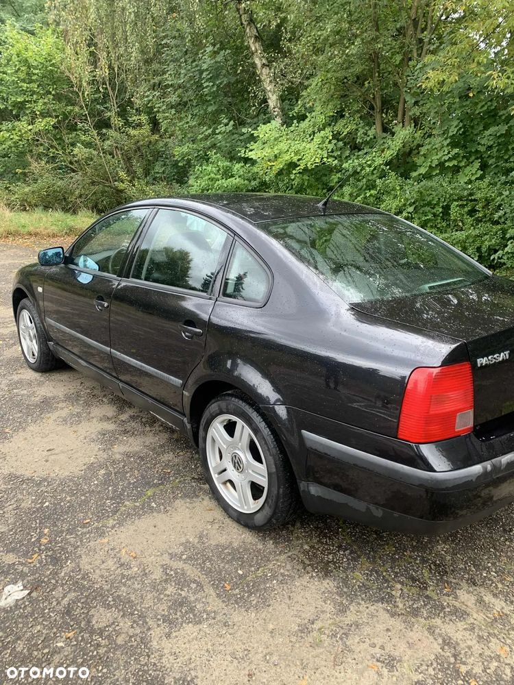 Volkswagen Passat 1.8 - 1