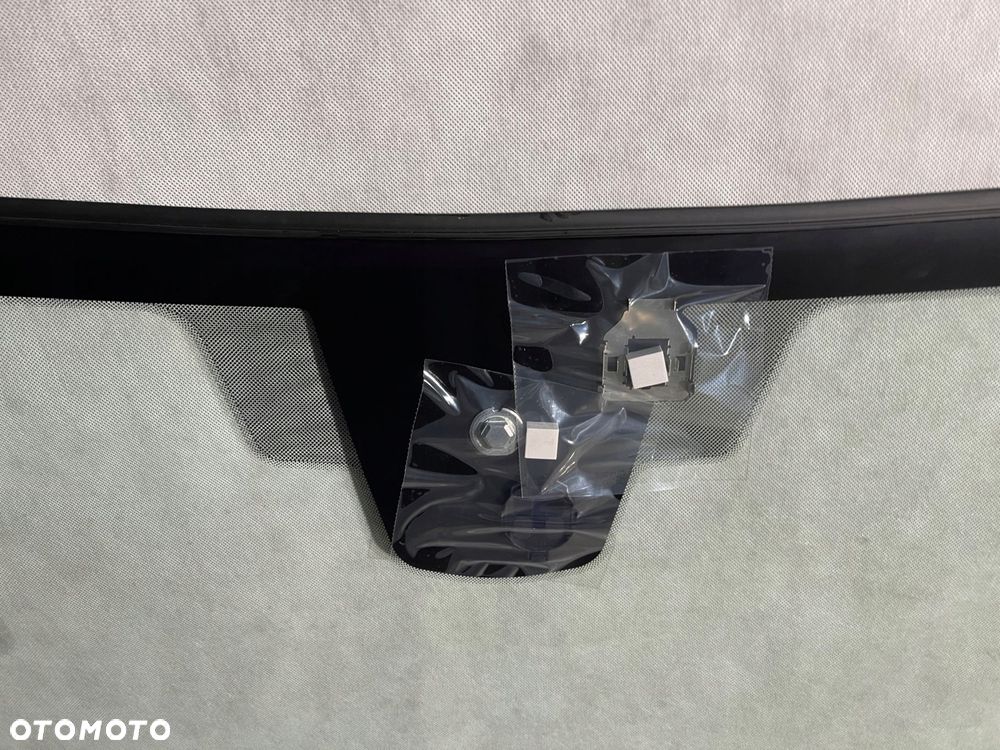 dodge charger sedan szyba przednia acoustic sensor 2011-2015 - 6