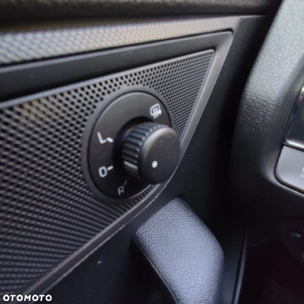 Skoda Fabia 1.0 TSI Ambition - 26