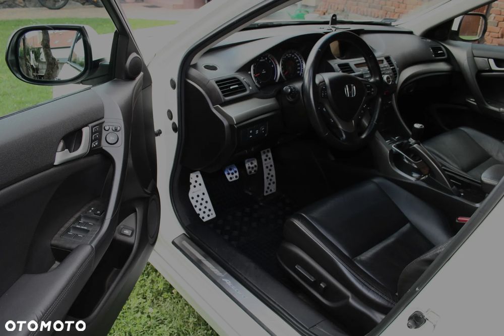Honda Accord 2.0 Executive - 7
