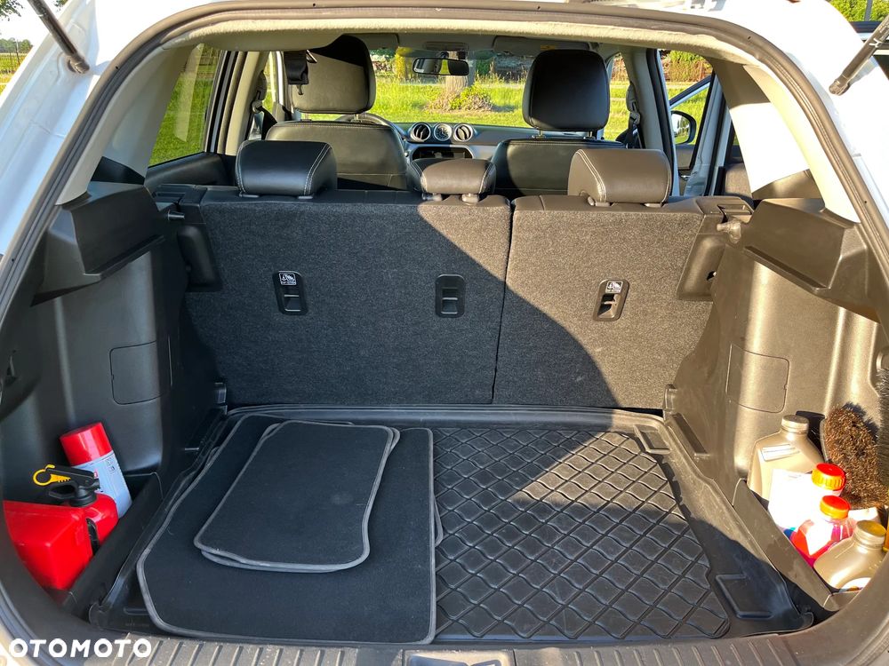 Suzuki Vitara - 16
