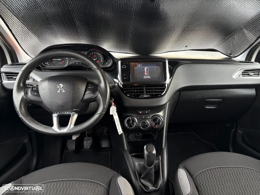 Peugeot 208 1.2 VTi SE Style - 8
