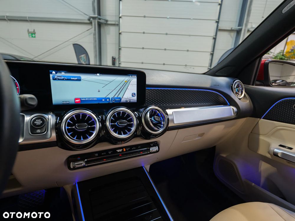 Mercedes-Benz GLB 200 d Progressive 8G-DCT - 25
