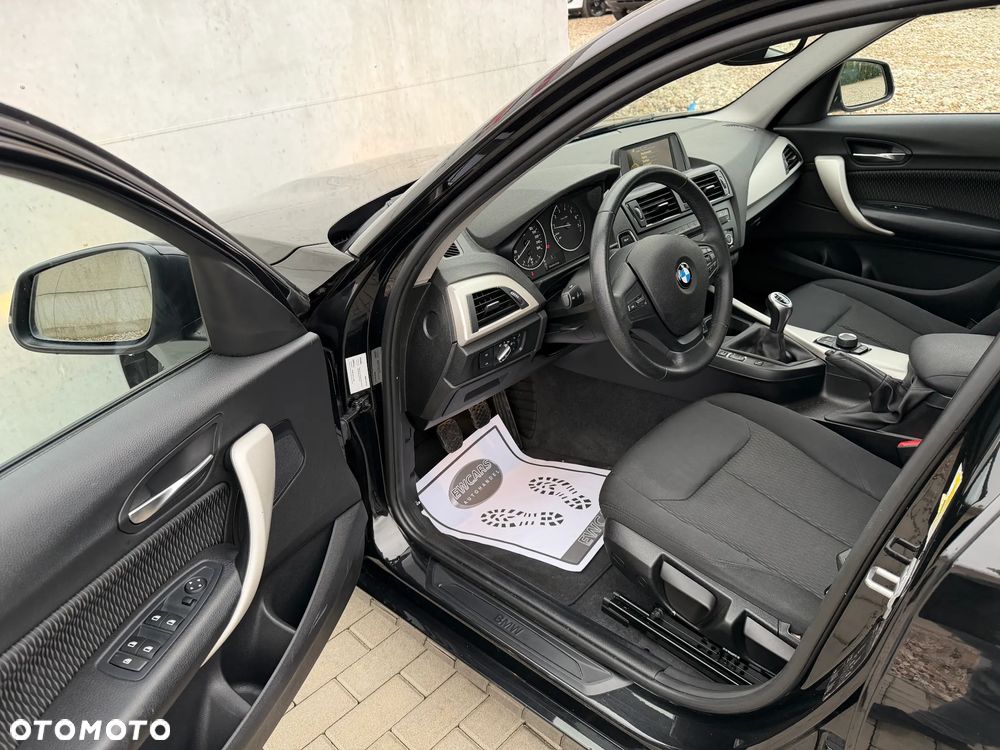 BMW Seria 1 114i Sport Line - 16