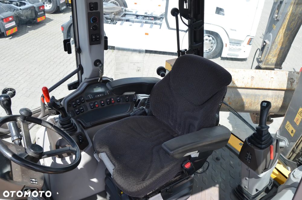 Volvo BL 71 B 2013r / 6086 mth / JOYSTICK / KLIMA / SZYBKOZŁĄCZE / DWUKIERUNKOWA INSTALACJA / 20" / 6964 - 12