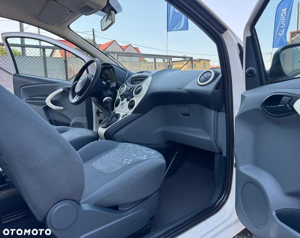 Ford KA - 26