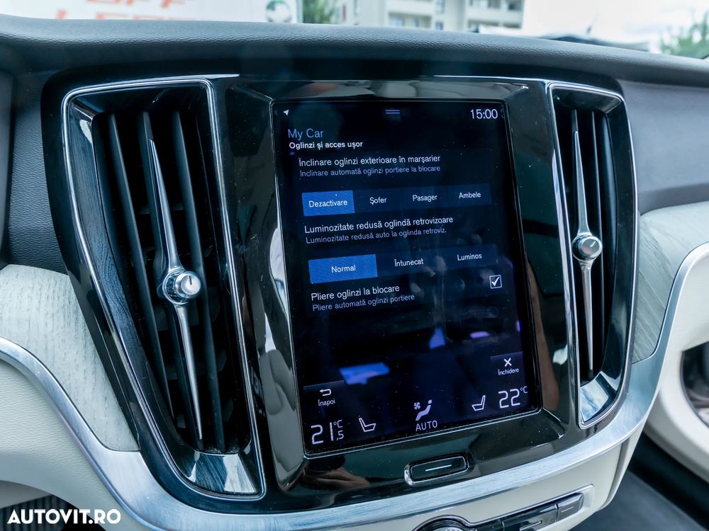Volvo V60 T6 AWD Recharge Geartronic Inscription - 34