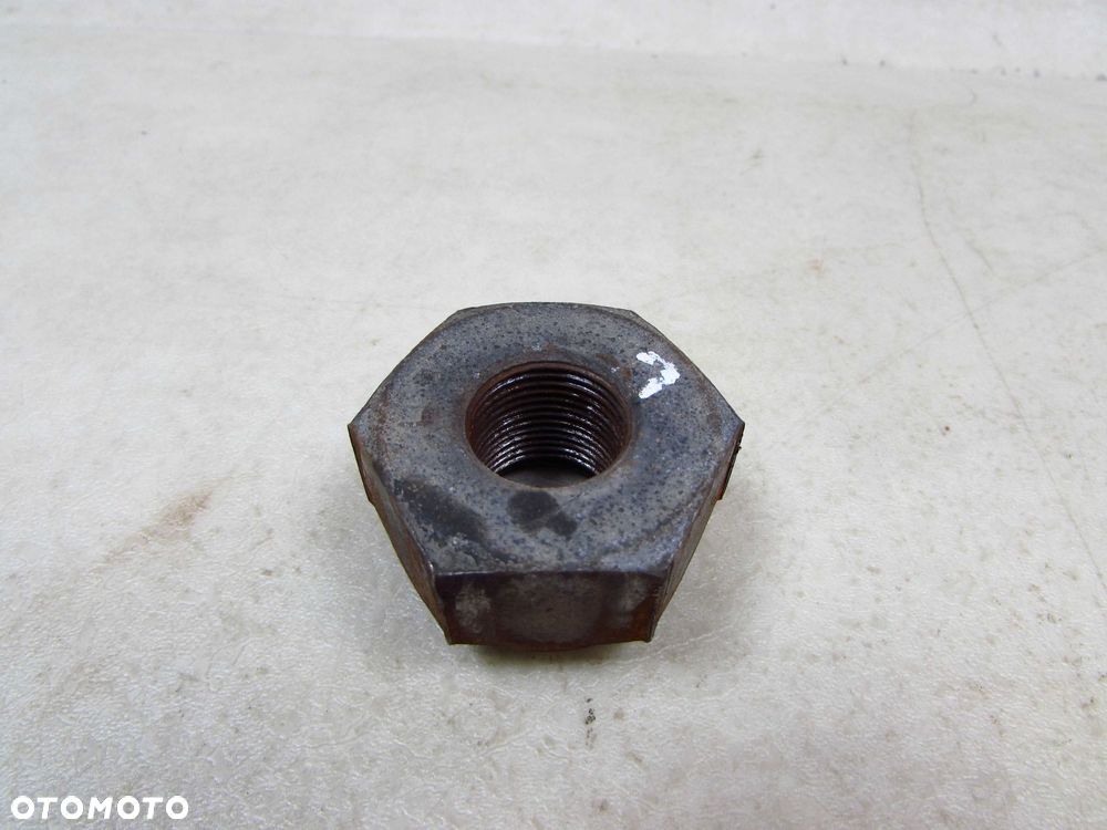 MITSUBISHI CANTER FUSO 7C15 NAKRETKA KOLA FELGI 17.5 LEWY GWINT 07-21 - 1