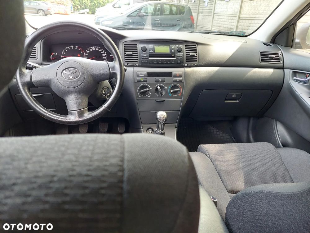 Toyota Corolla 1.4 VVT-i Terra Polaris - 5