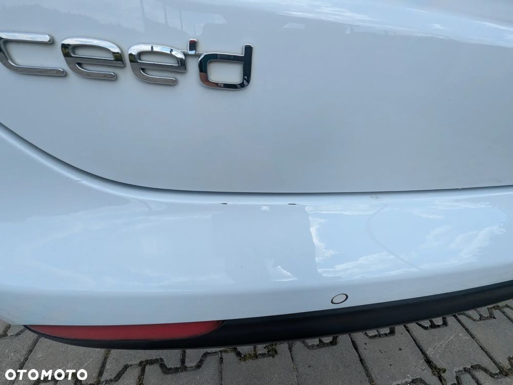 Kia Ceed 1.6 CRDi XL - 36