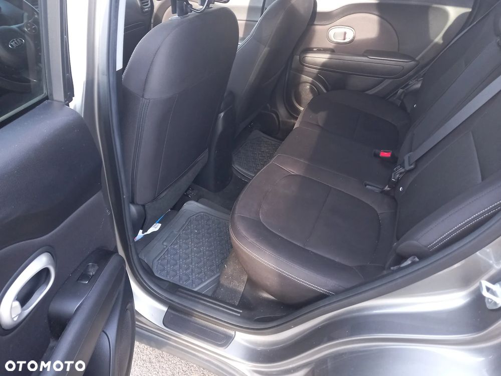 Kia Soul 1.6 GDI L - 15
