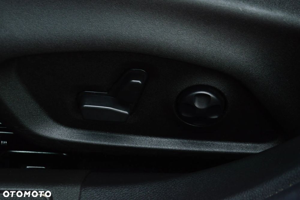 Alfa Romeo Tonale 1.5 T4 GSE mHEV TI DCT - 23