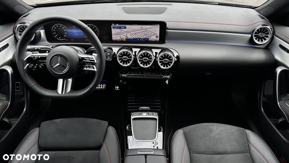 Mercedes-Benz CLA 200 mHEV AMG Line 7G-DCT - 20